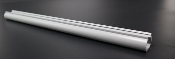 Ukryte plastikowe przewody drutu grubość 2 mm Standardowa długość 4 metry