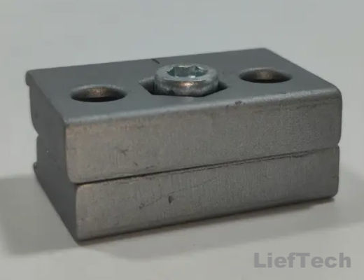Łatwe akcesoria do rur Aluminiowe złącze z wkładką do podłączenia do deski roboczej